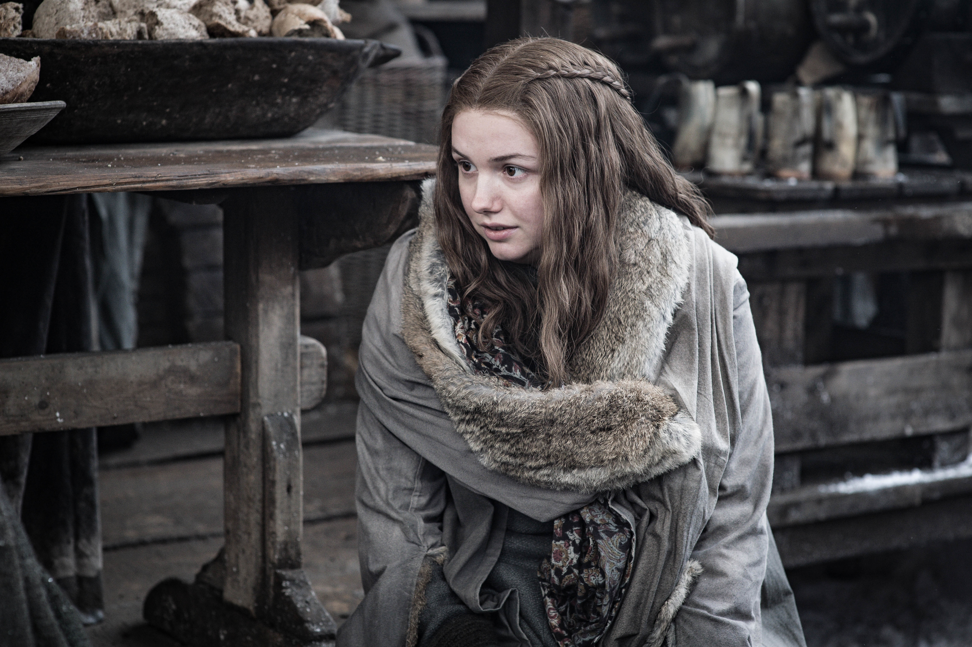Hannah Murray: A Career Look Back, Her Memoir, and Why the Gilly Actress Has Stepped Away